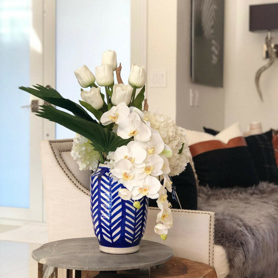 Premium Striped Inca Vase with Mixed Bouquet