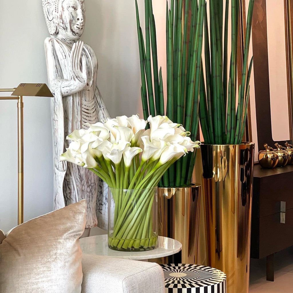 Premium Calla Lilies in Glass Cylinder