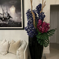 Premium San Jose Vase in Glanzschwarz mit Vanda-Orchideen